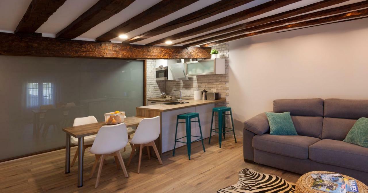 Precioso Apartamento Al Lado De La Catedral Burgo Екстериор снимка
