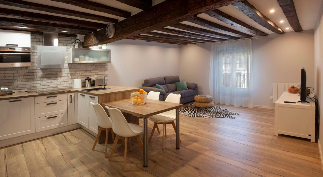 Precioso Apartamento Al Lado De La Catedral Burgo Екстериор снимка